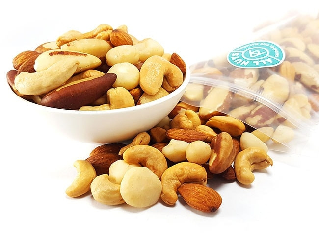 mix-de-castanha-do-para-amendoas-macadamia-e-caju