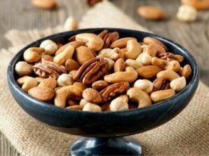 mix-de-castanhas-assadas-e-levemente-salgadas