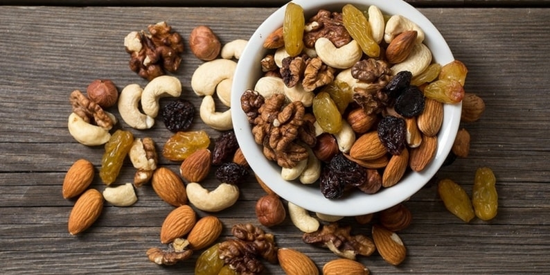 mix-de-castanhas-e-frutas-secas-allnuts